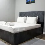 Hotel Biglife
