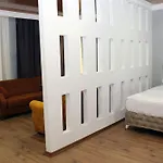 Hotel Biglife *