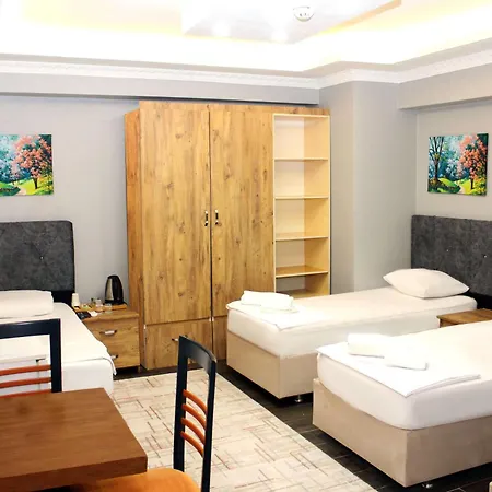 Hotel Biglife *