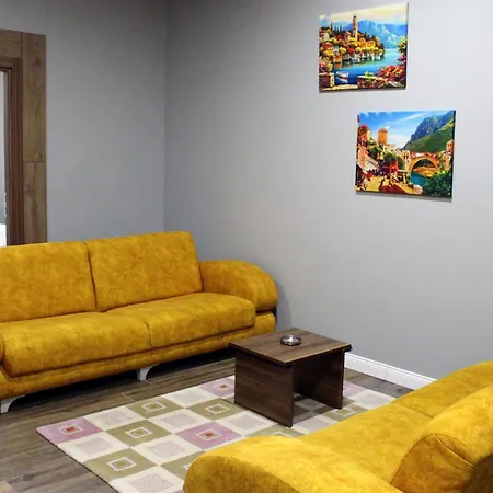 Отель Biglife *