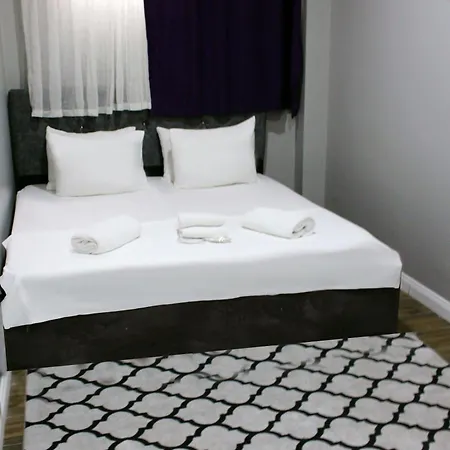 Biglife Отель *